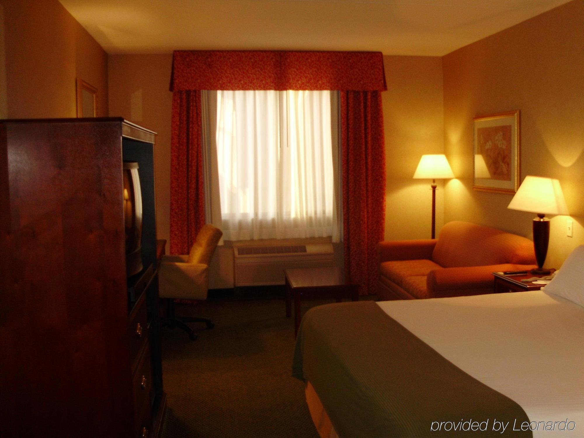 Holiday Inn Express Hotel & Suites Columbus Airport, An Ihg Hotel Gahanna Kamer foto